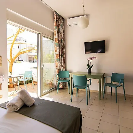 Nicole Apartman Paleohóra