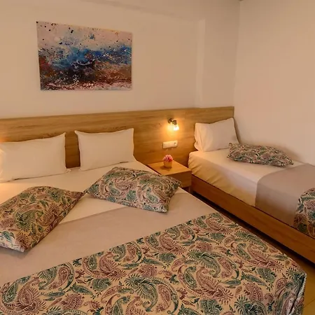 Apartman Nicole Paleohóra