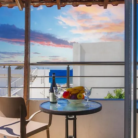 Nicole Apartman