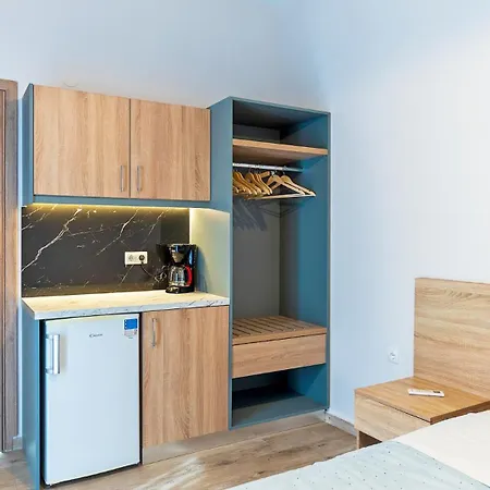 Apartman Nicole Paleohóra